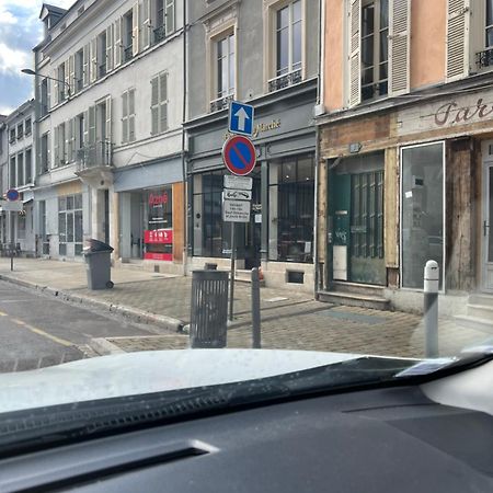 Magnifique Appartement Familiale 6 Personnes 3 Chambres Et 3 Salles De Bain En Hyper Centre Avec Rue Pietonne Parking 20M Troyes Luaran gambar