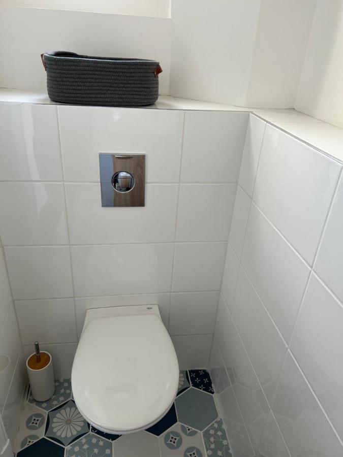 Magnifique Appartement Familiale 6 Personnes 3 Chambres Et 3 Salles De Bain En Hyper Centre Avec Rue Pietonne Parking 20M Troyes Luaran gambar